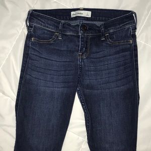 Abercrombie kids dark wash skinny jeans